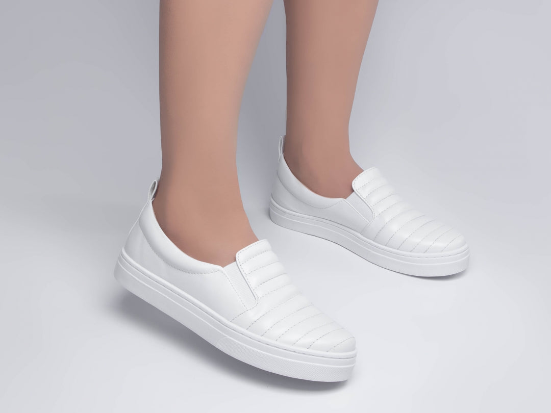 Tênis Slip On: Conforto e Estilo Descomplicado em um Calçado